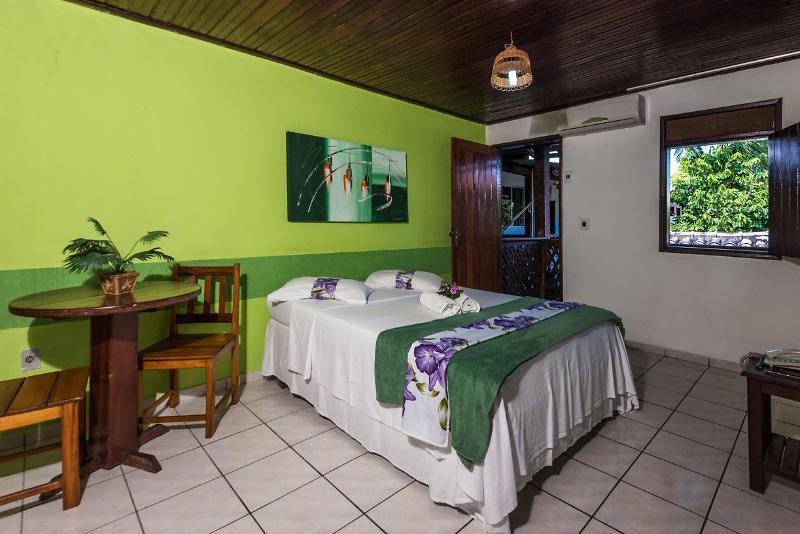 Vale Hotel